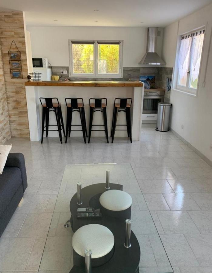 Rez De Villa Avec Place De Parking Et Vue Mer. La Ciotat Dış mekan fotoğraf